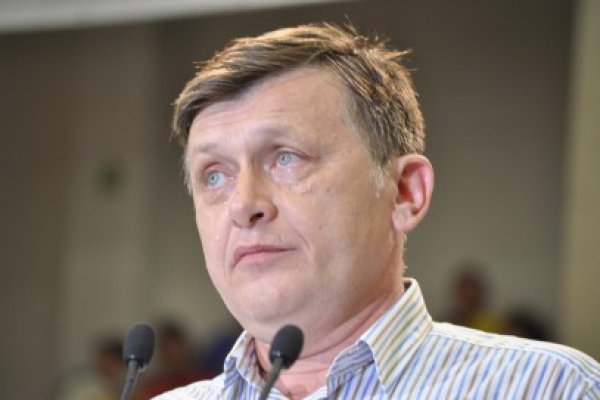 PNL nu renunţă la propunerile pentru ministerele care 